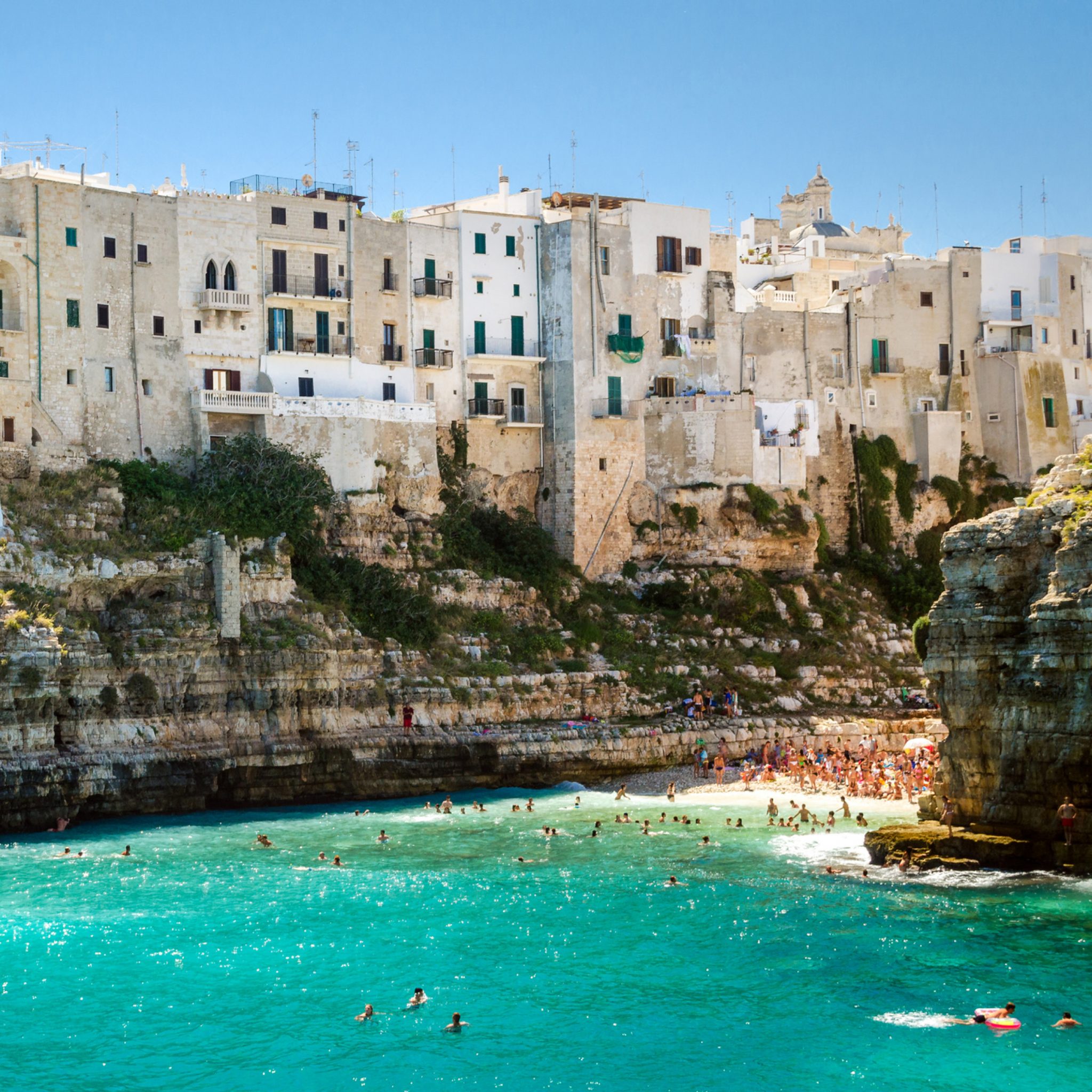 Val Verde Discover your inner Italian